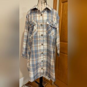 Jolie & Joy Plaid Shirt Dress Jacket Women's 1X Button Down Blue Tan Pockets